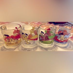 4 Collectible McDonalds Garfield glass mugs